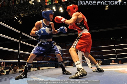 2009-09-09 AIBA World Boxing Championship 0939 - 57kg - Azat Hovhannisyan ARM - Oscar Valdez MEX